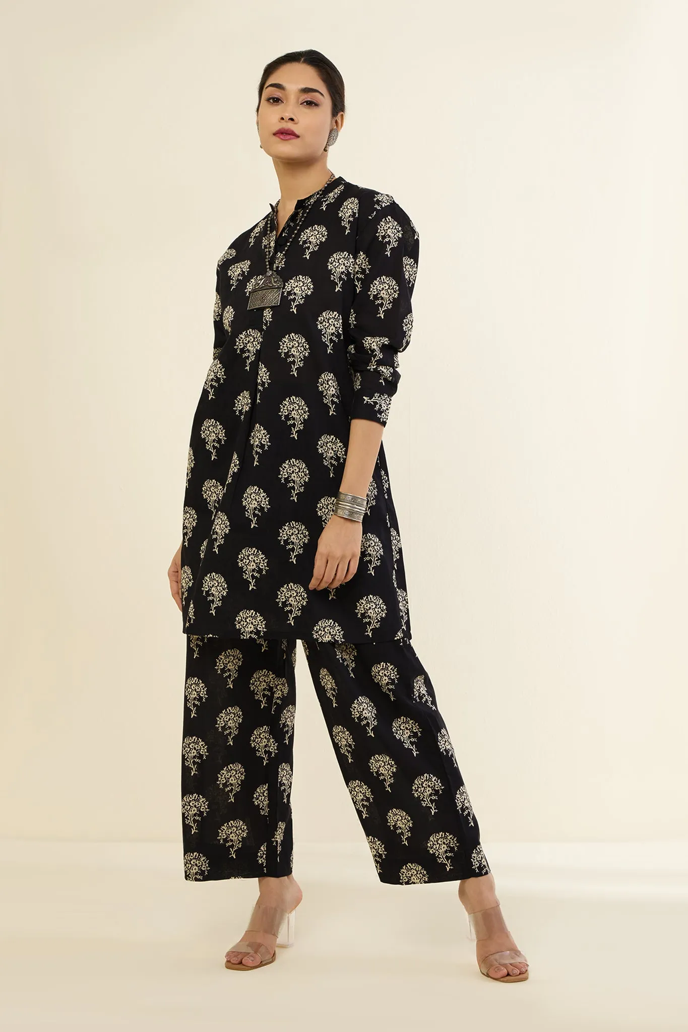 Ebony Tree Short Tunic with Sleeves