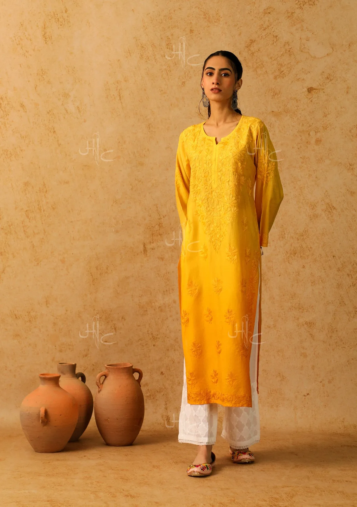 Chanderi Straight Kurta with Shab Chikankari Embroidery