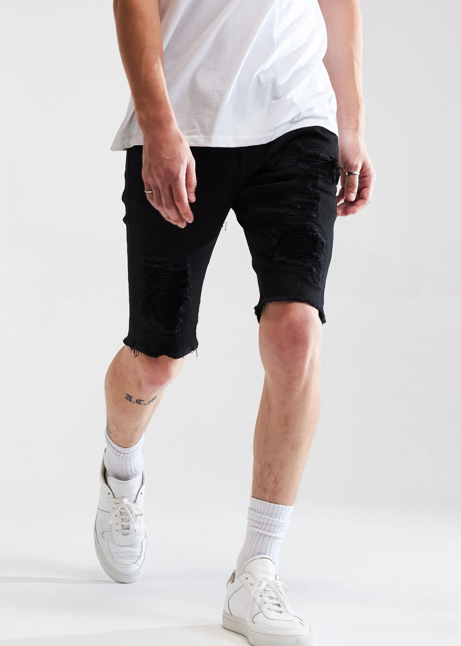 Spencer Short (Black Distressed)