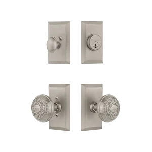 Studio Entry Set with Egg & Dart Knob in Satin Nickel